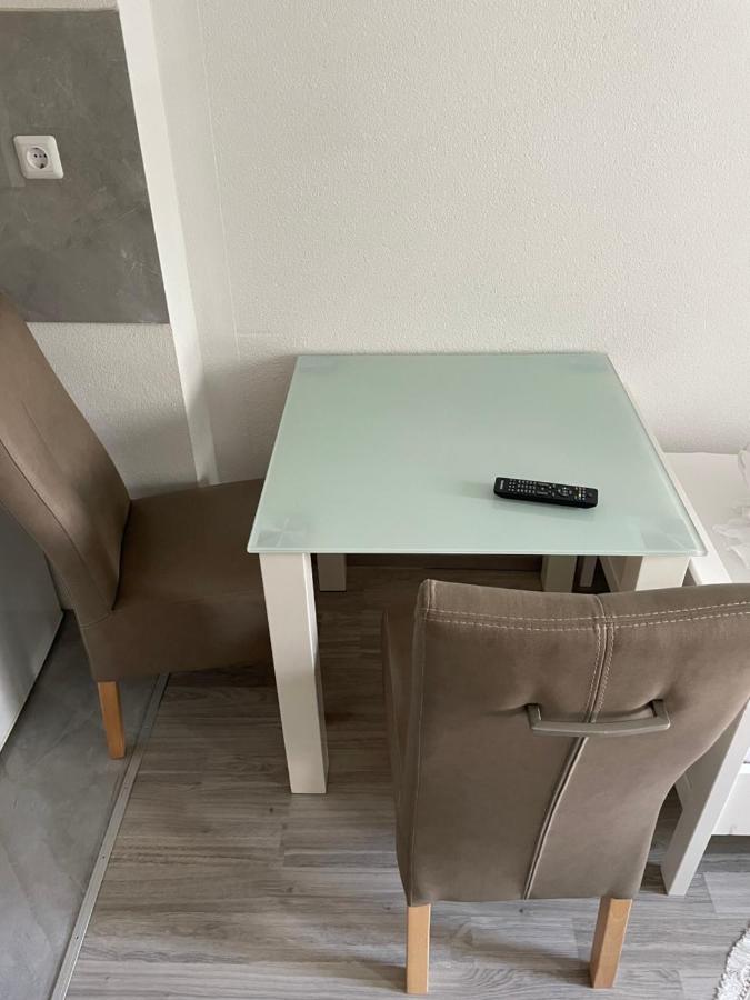 Ferienwohnung Monteurwohnung Kassel Zentral Ll Exterior foto